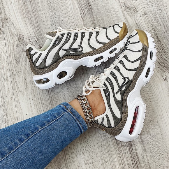 Nike air max plus sneakers - Picture 2 of 7